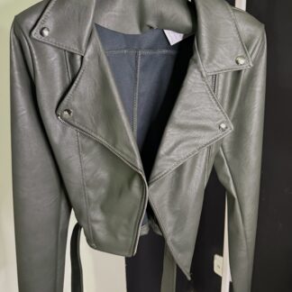 Chaqueta poli piel caqui